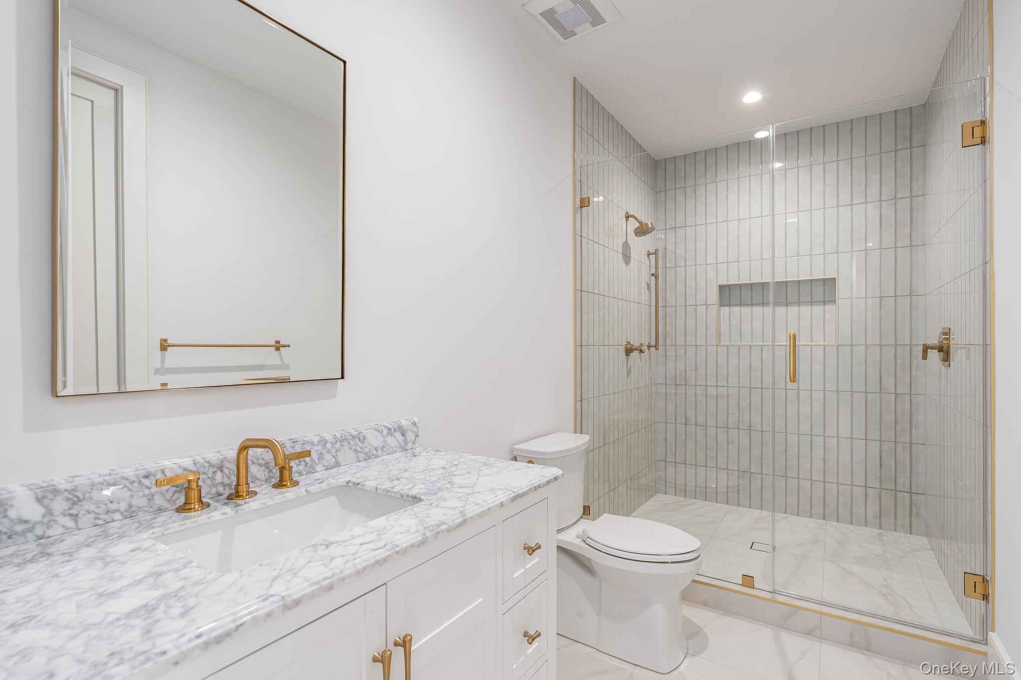 1475 Laurel Avenue Property Photo 32