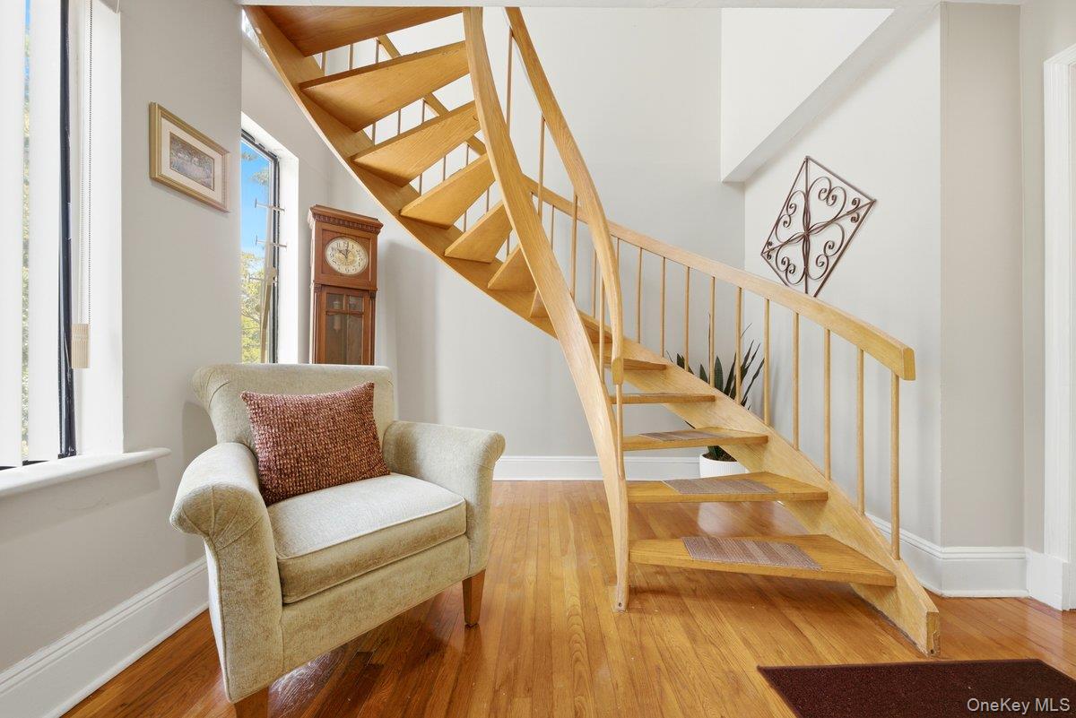 121 Newport Road Property Photo 5
