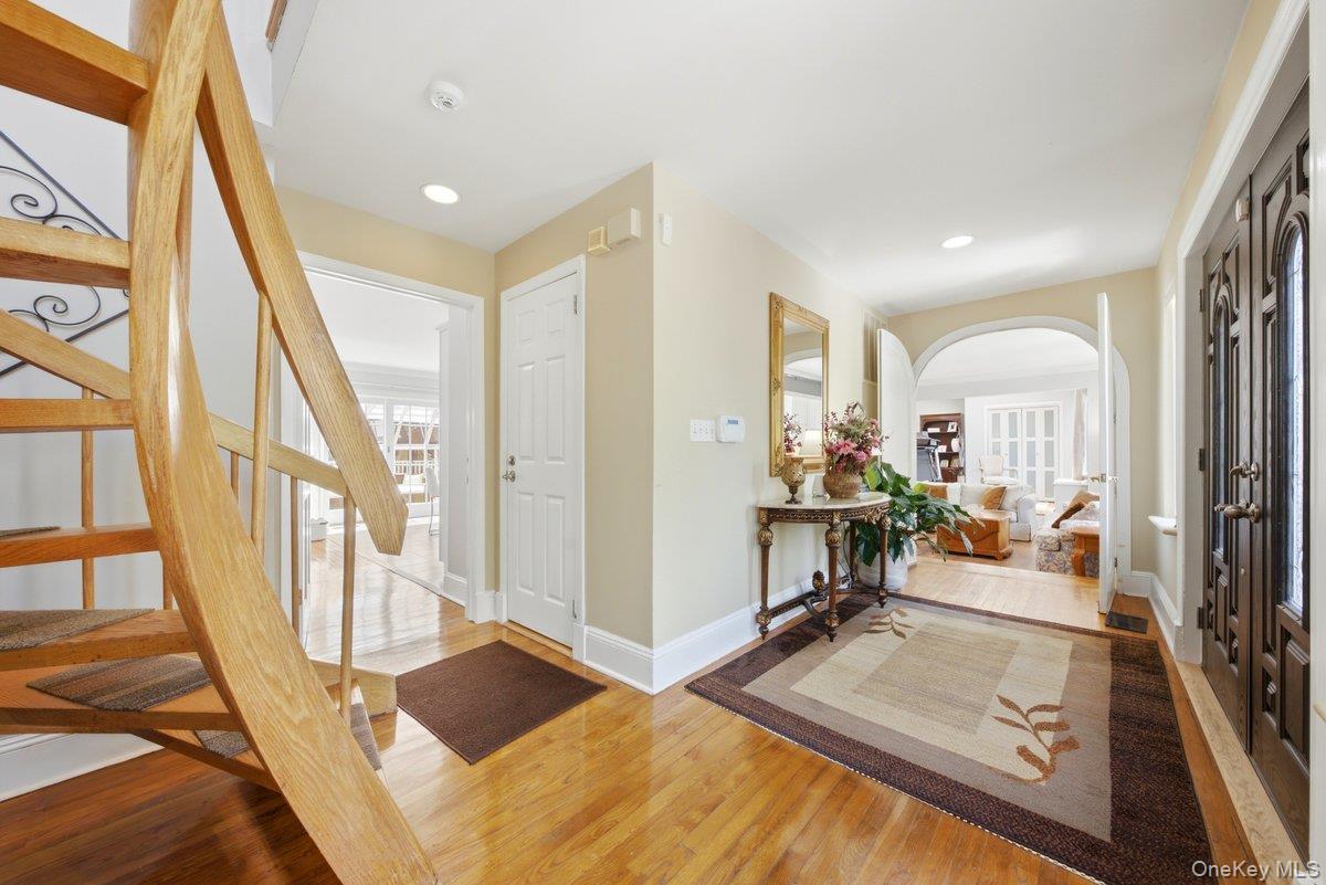121 Newport Road Property Photo 6