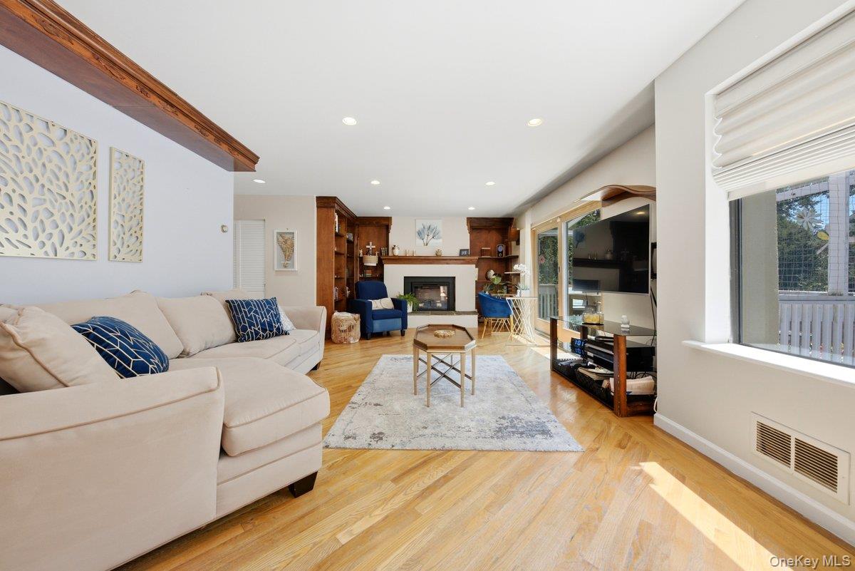 121 Newport Road Property Photo 29