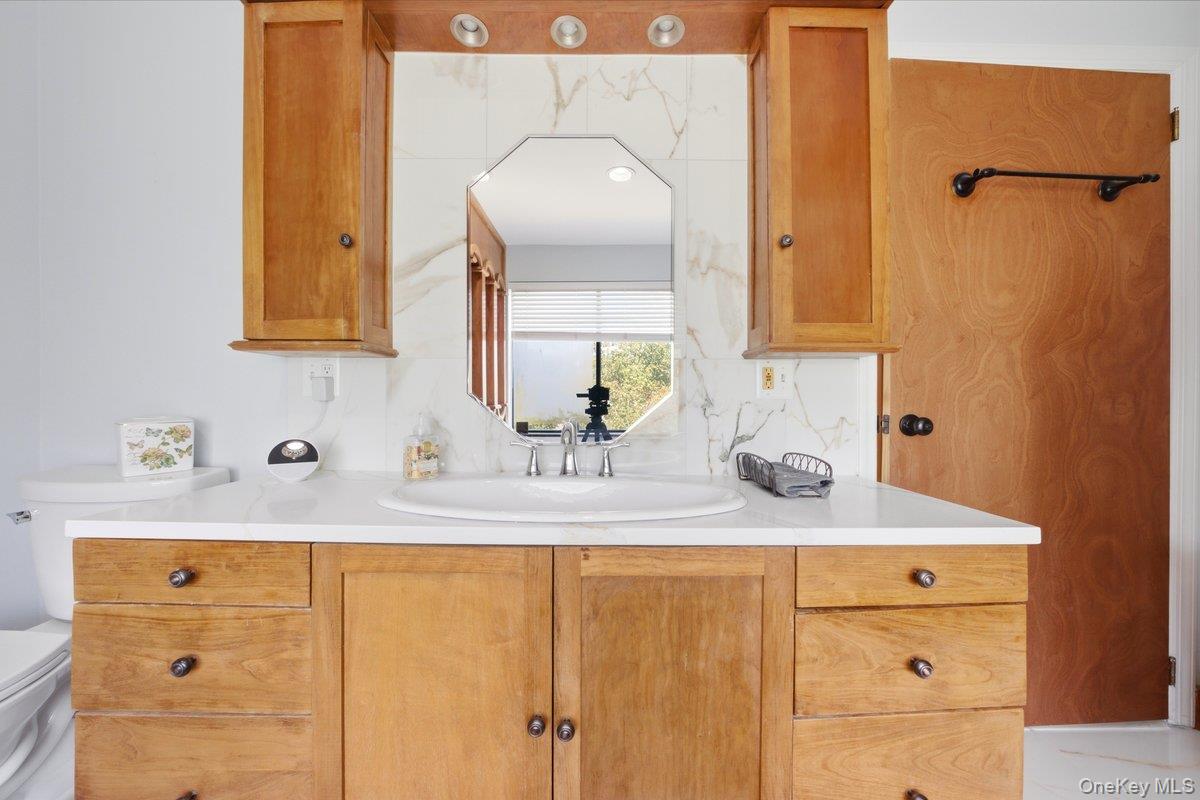 121 Newport Road Property Photo 33
