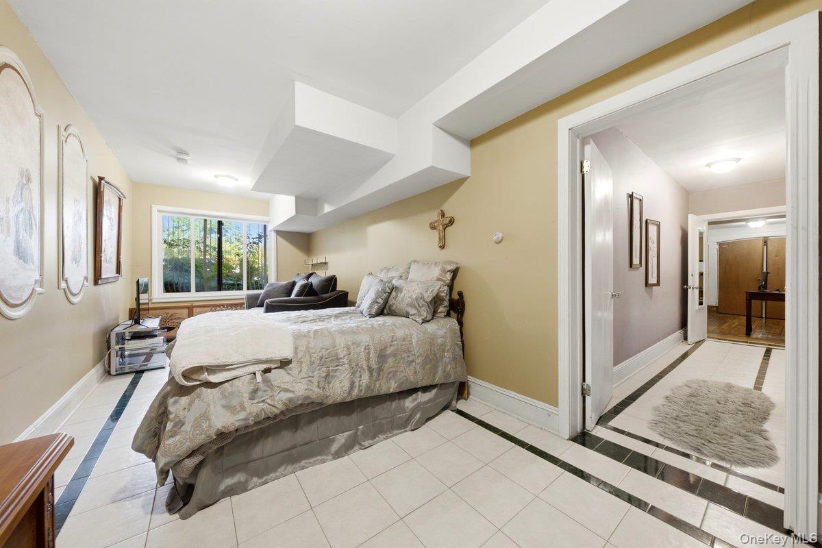 121 Newport Road Property Photo 43