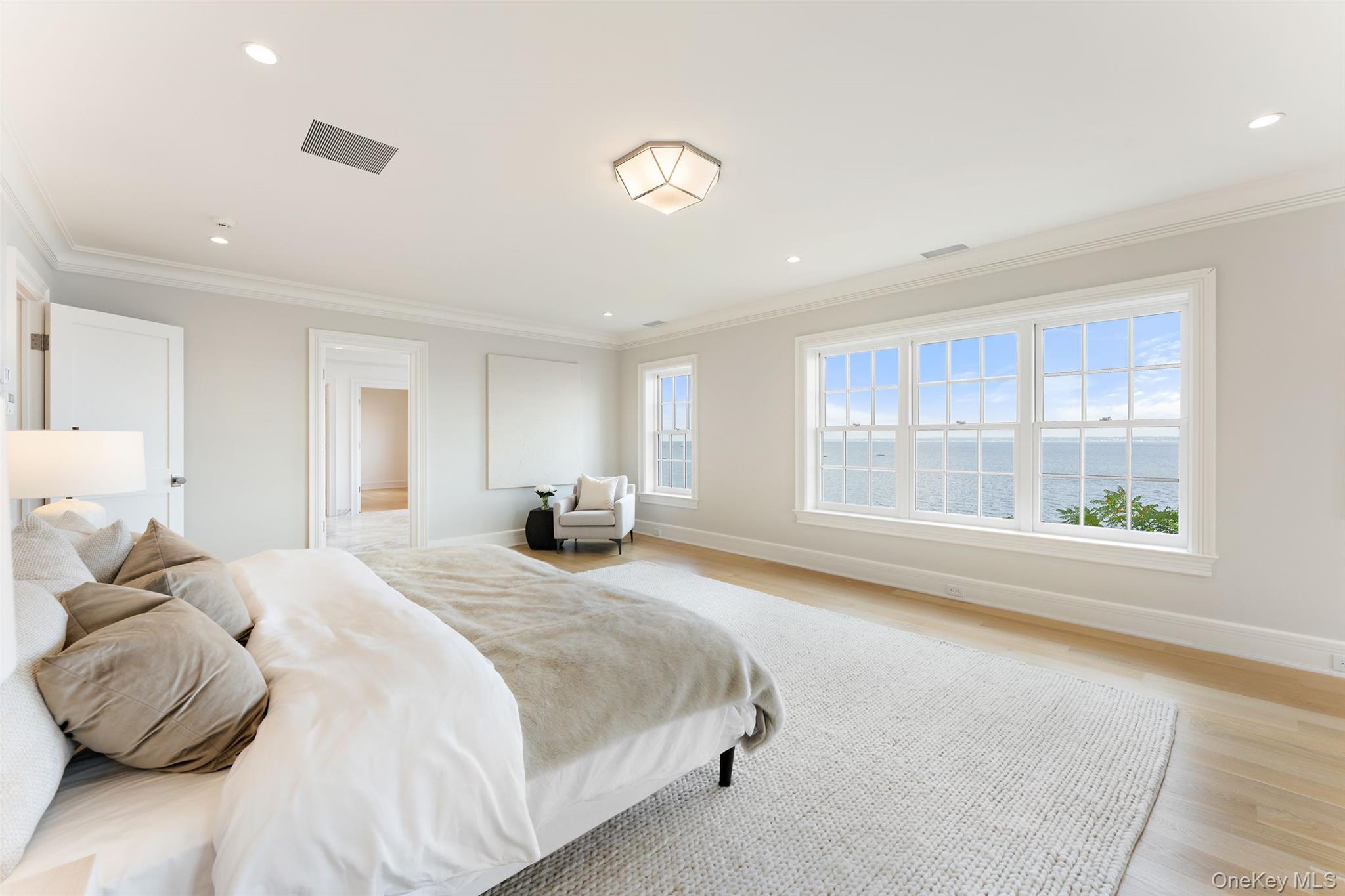 104 Premium Point Property Photo 18