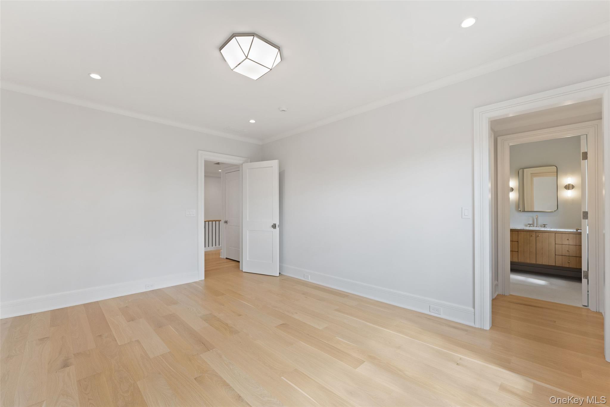 104 Premium Point Property Photo 27