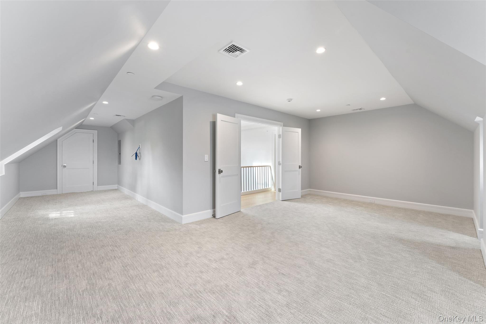 104 Premium Point Property Photo 29
