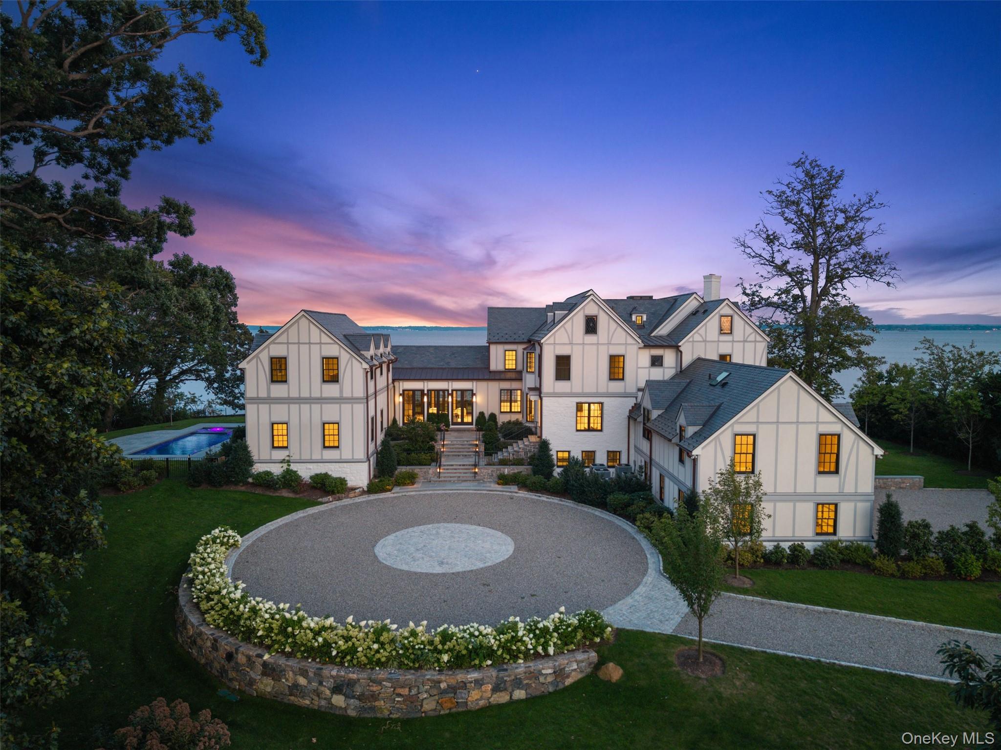 104 Premium Point Property Photo 49