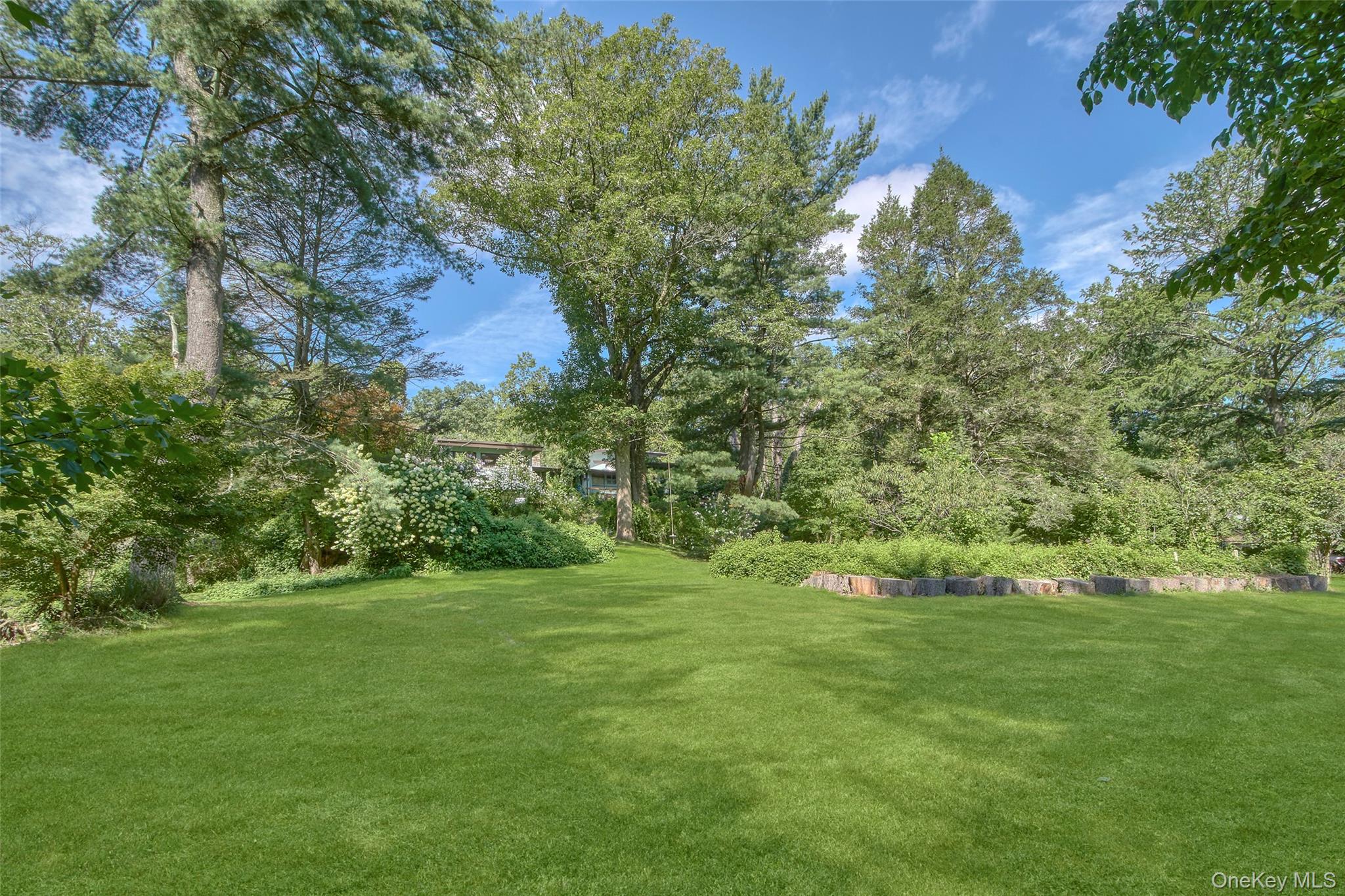 35 Saxon Woods Road Property Photo 3