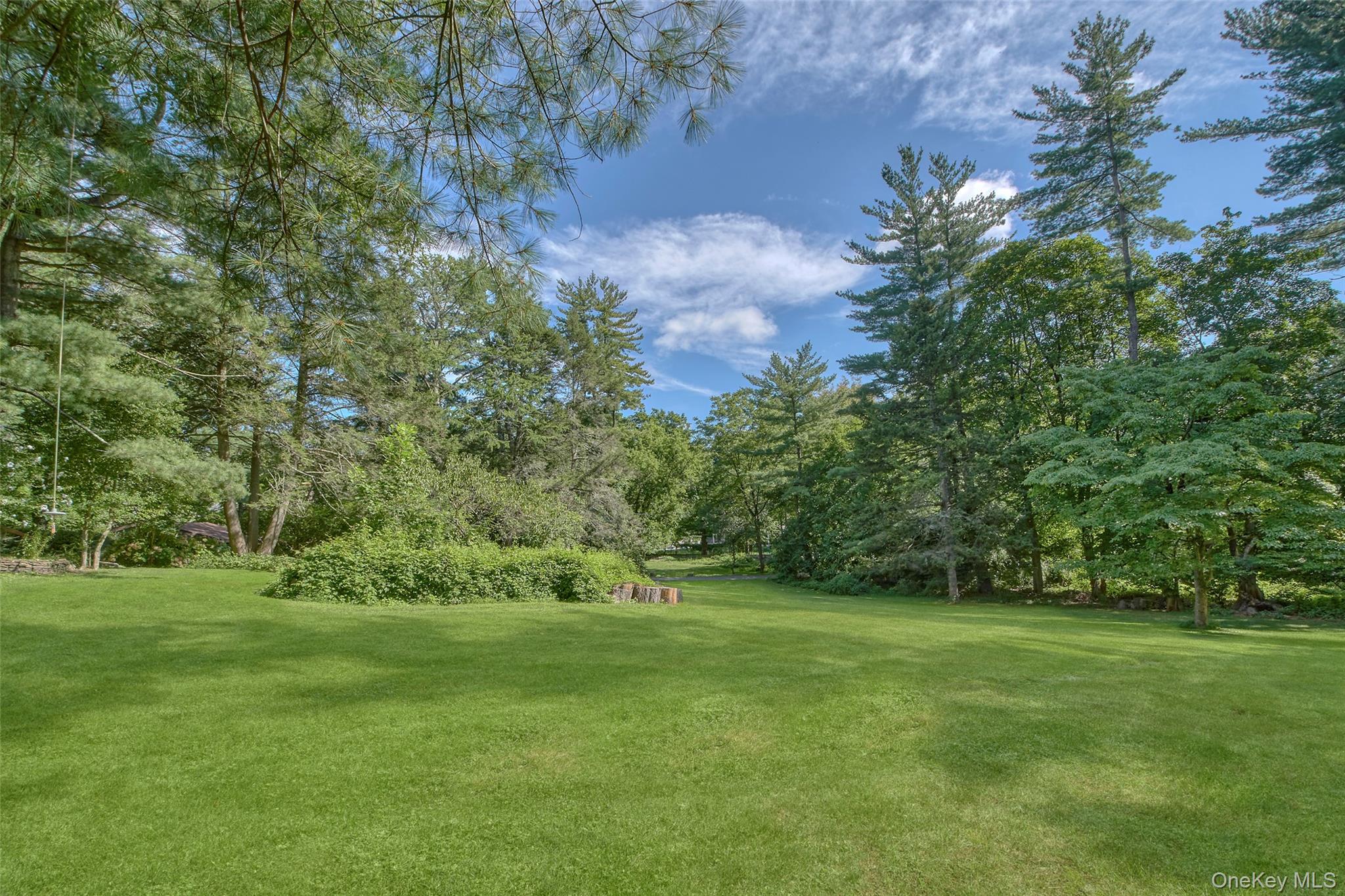 35 Saxon Woods Road Property Photo 4