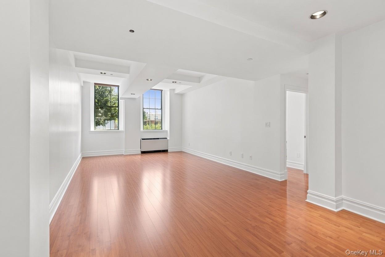 45-02 Ditmars Boulevard 124 Property Photo 2