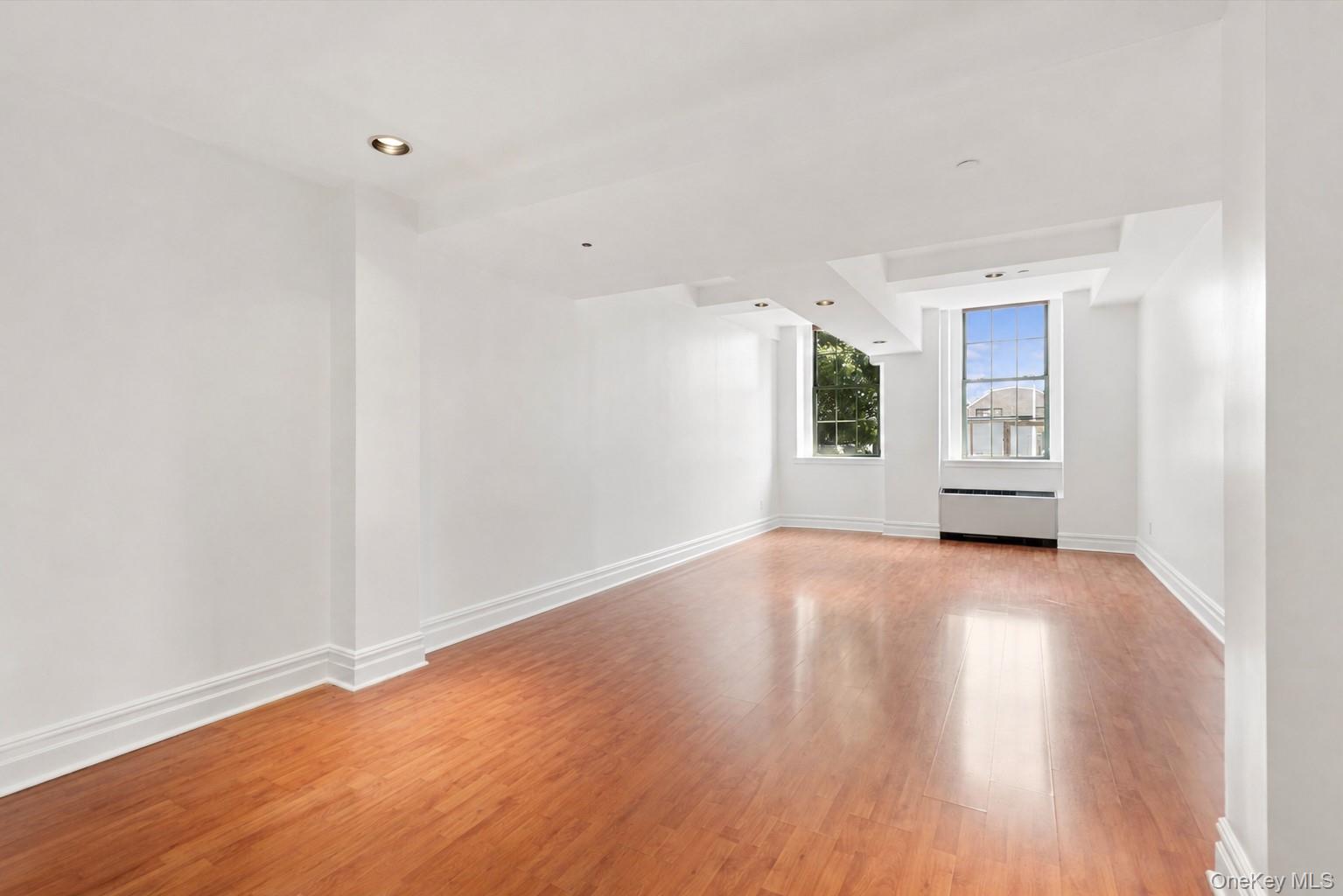 45-02 Ditmars Boulevard 124 Property Photo 6
