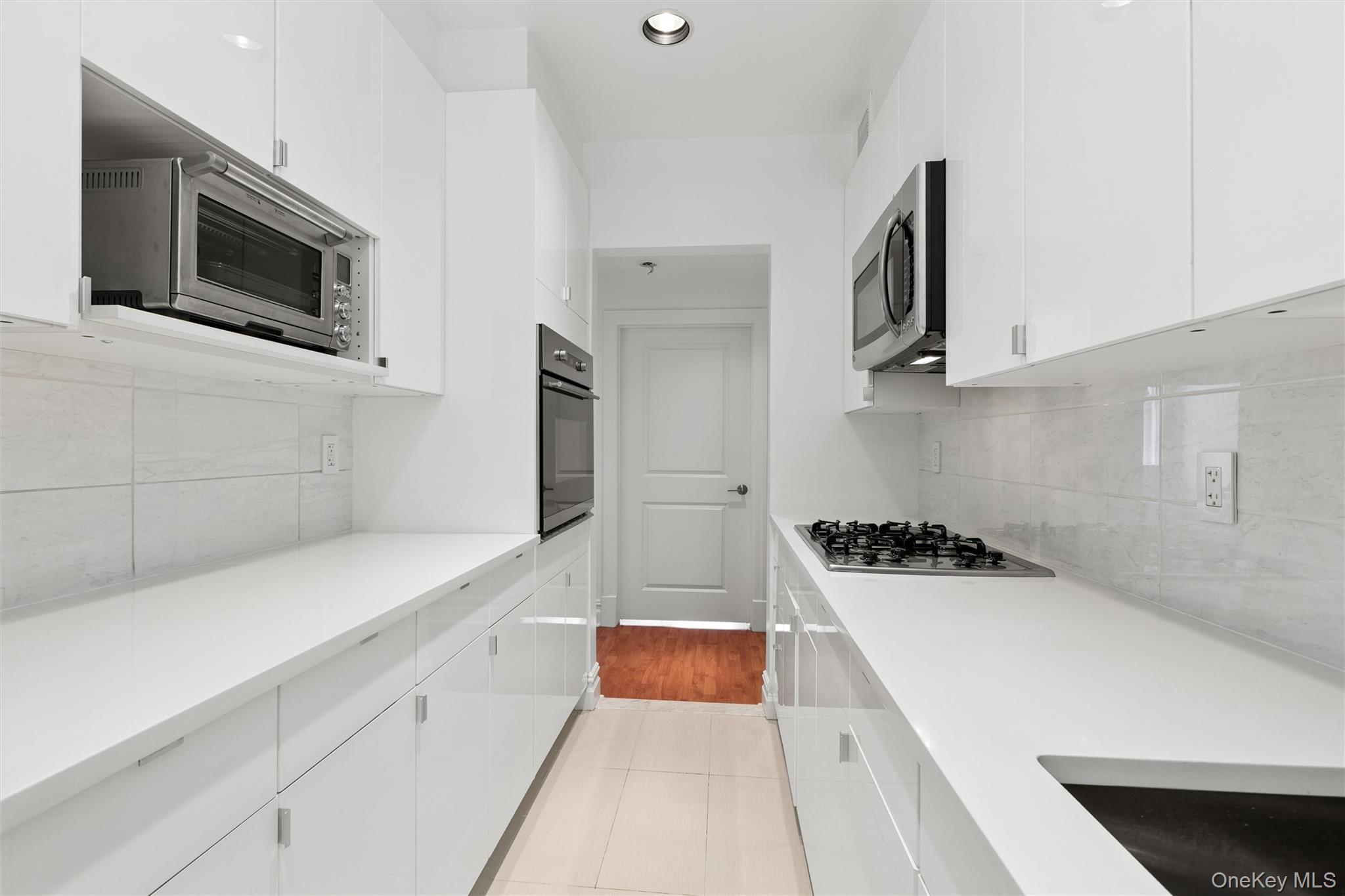 45-02 Ditmars Boulevard 124 Property Photo 12
