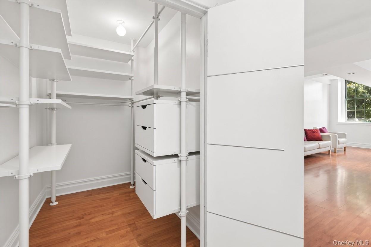 45-02 Ditmars Boulevard 124 Property Photo 20
