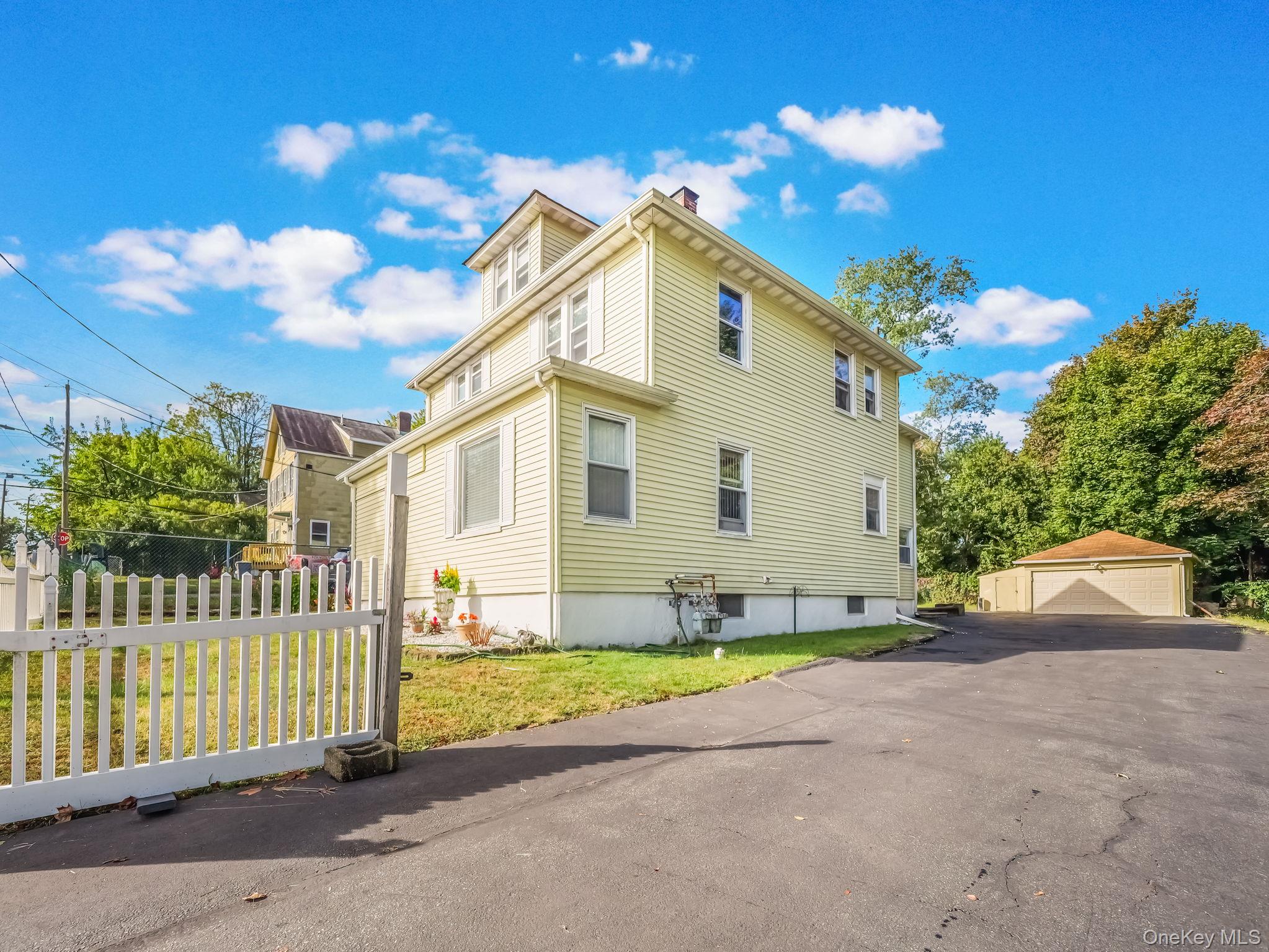 3 S Myrtle Avenue Property Photo 2