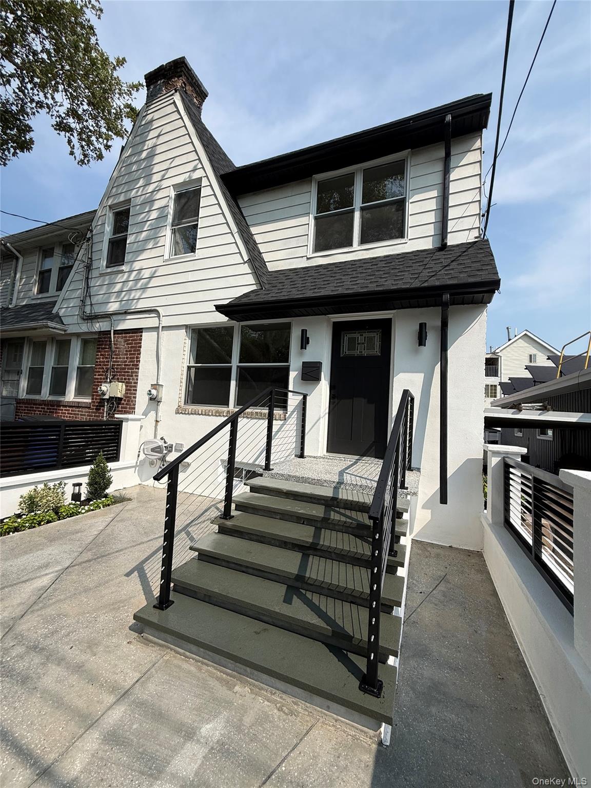 2273 Cincinnatus Avenue Property Photo 3