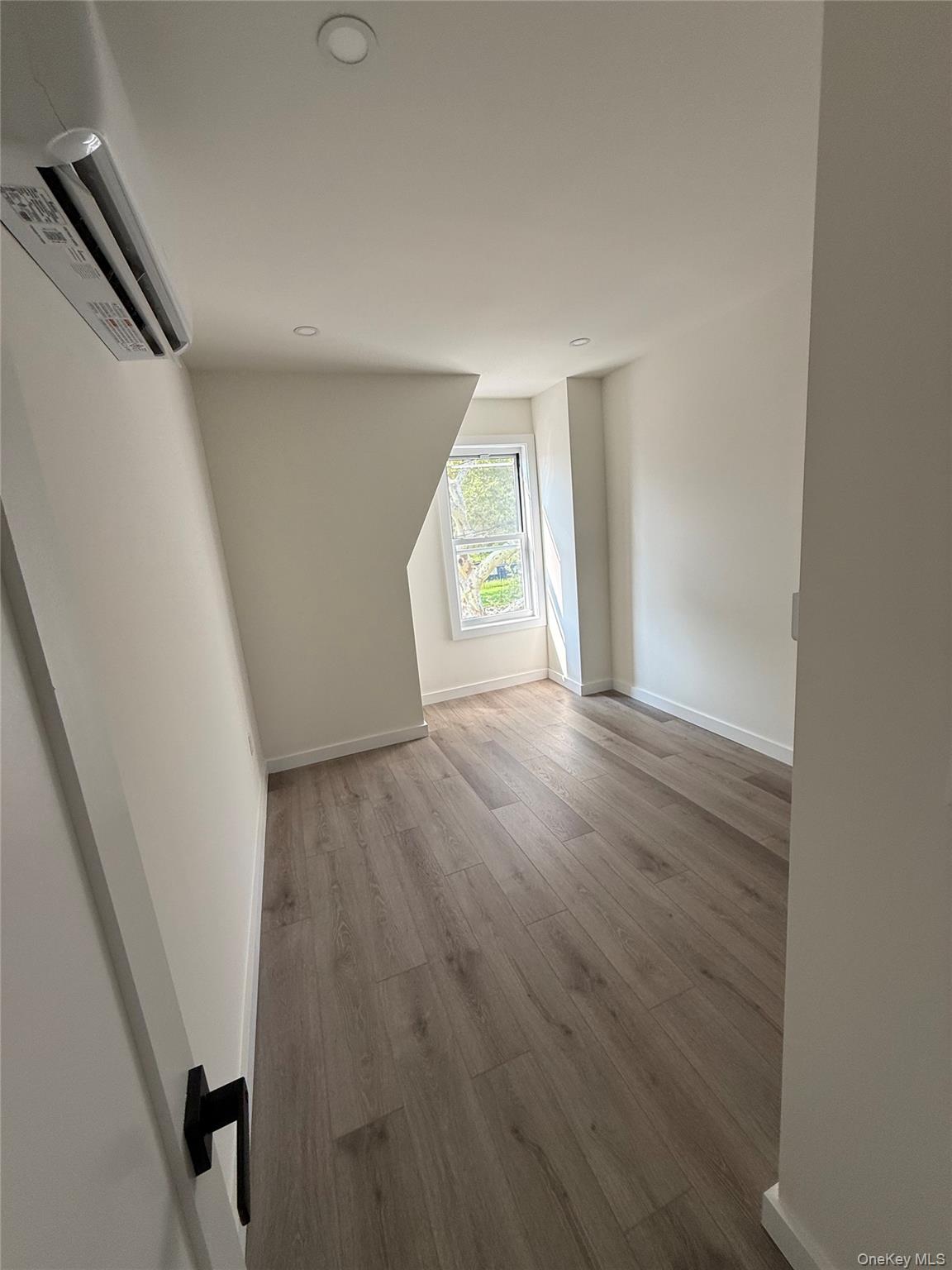 2273 Cincinnatus Avenue Property Photo 23