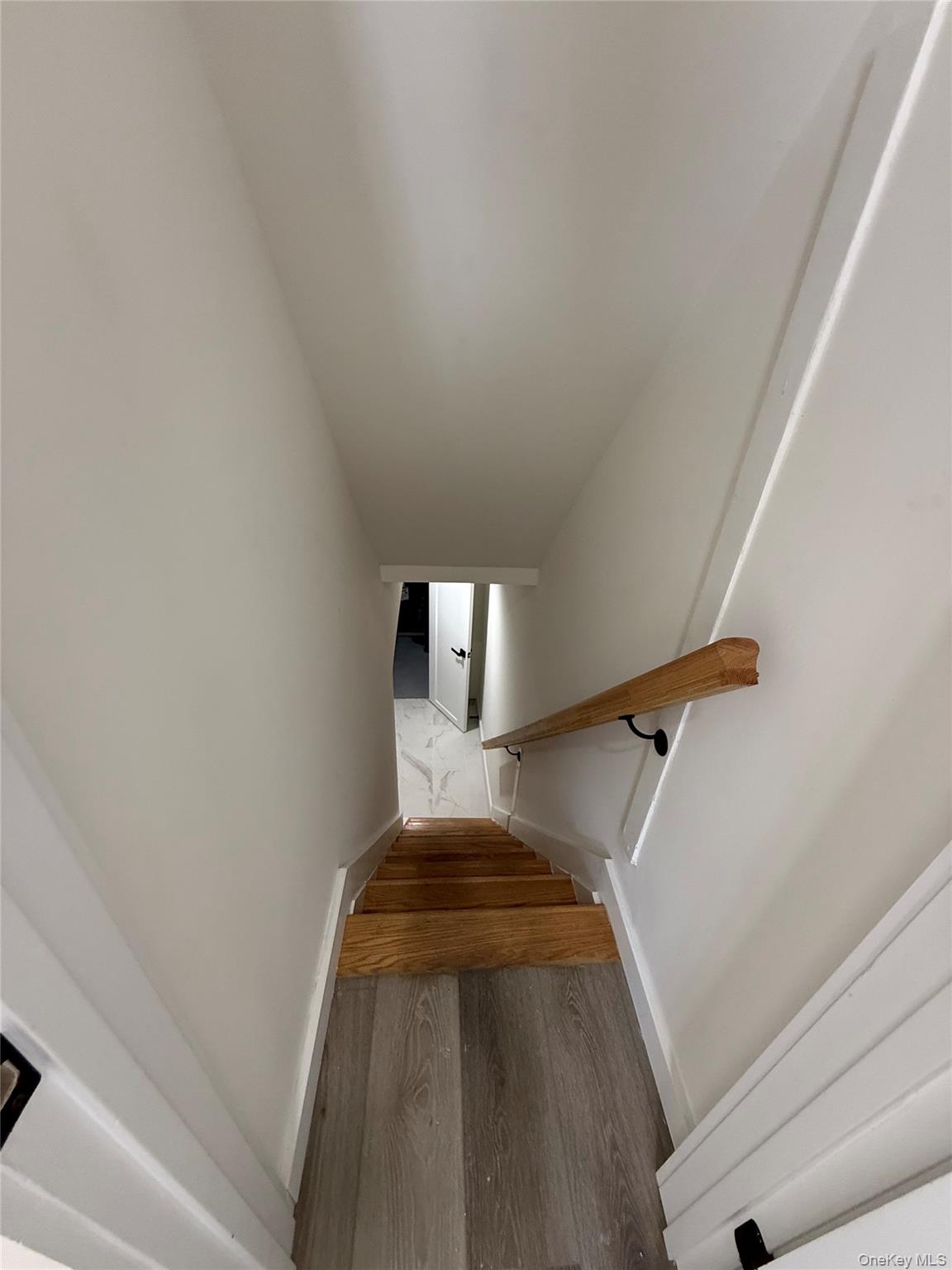 2273 Cincinnatus Avenue Property Photo 28