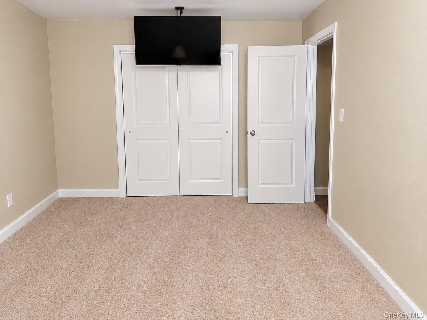 179-21 143rd Avenue Property Photo 8