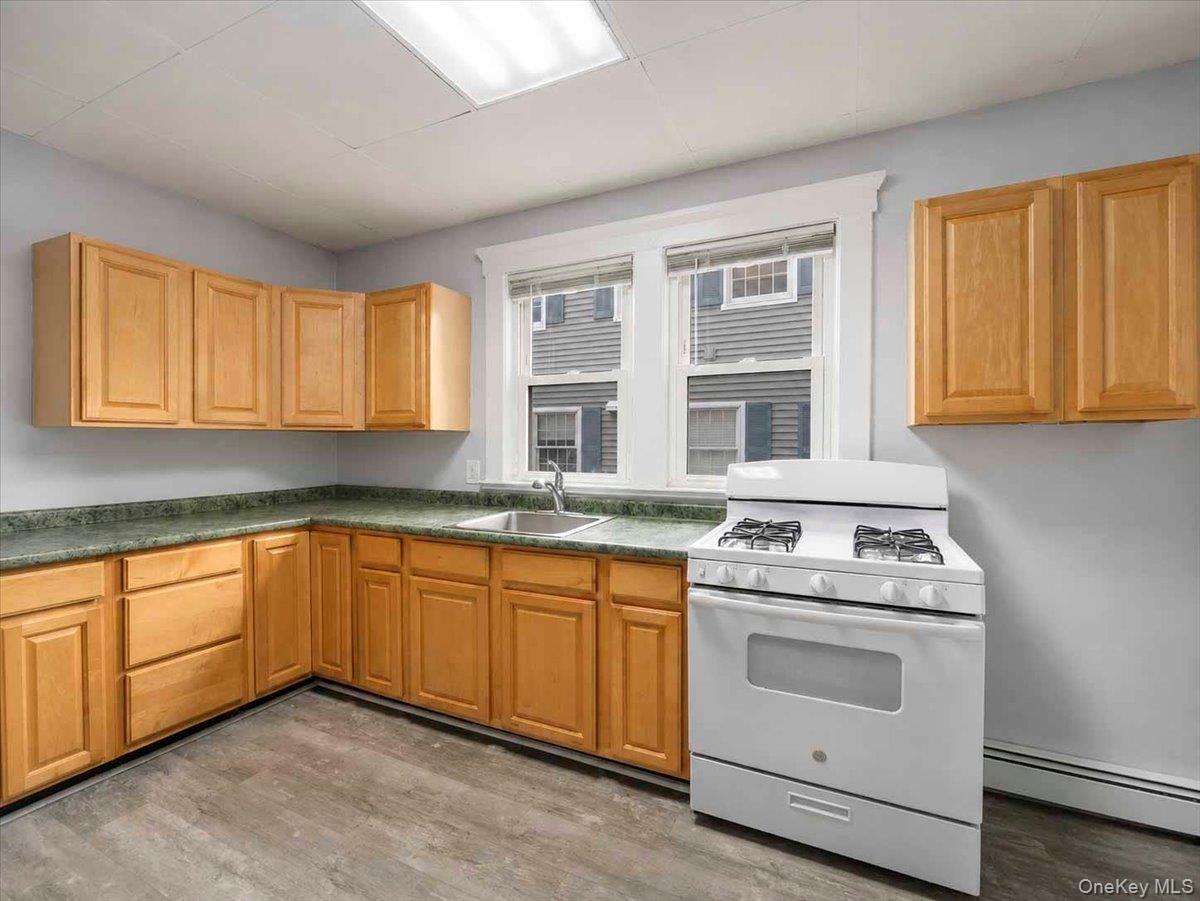 92 N Highland Avenue Property Photo 12