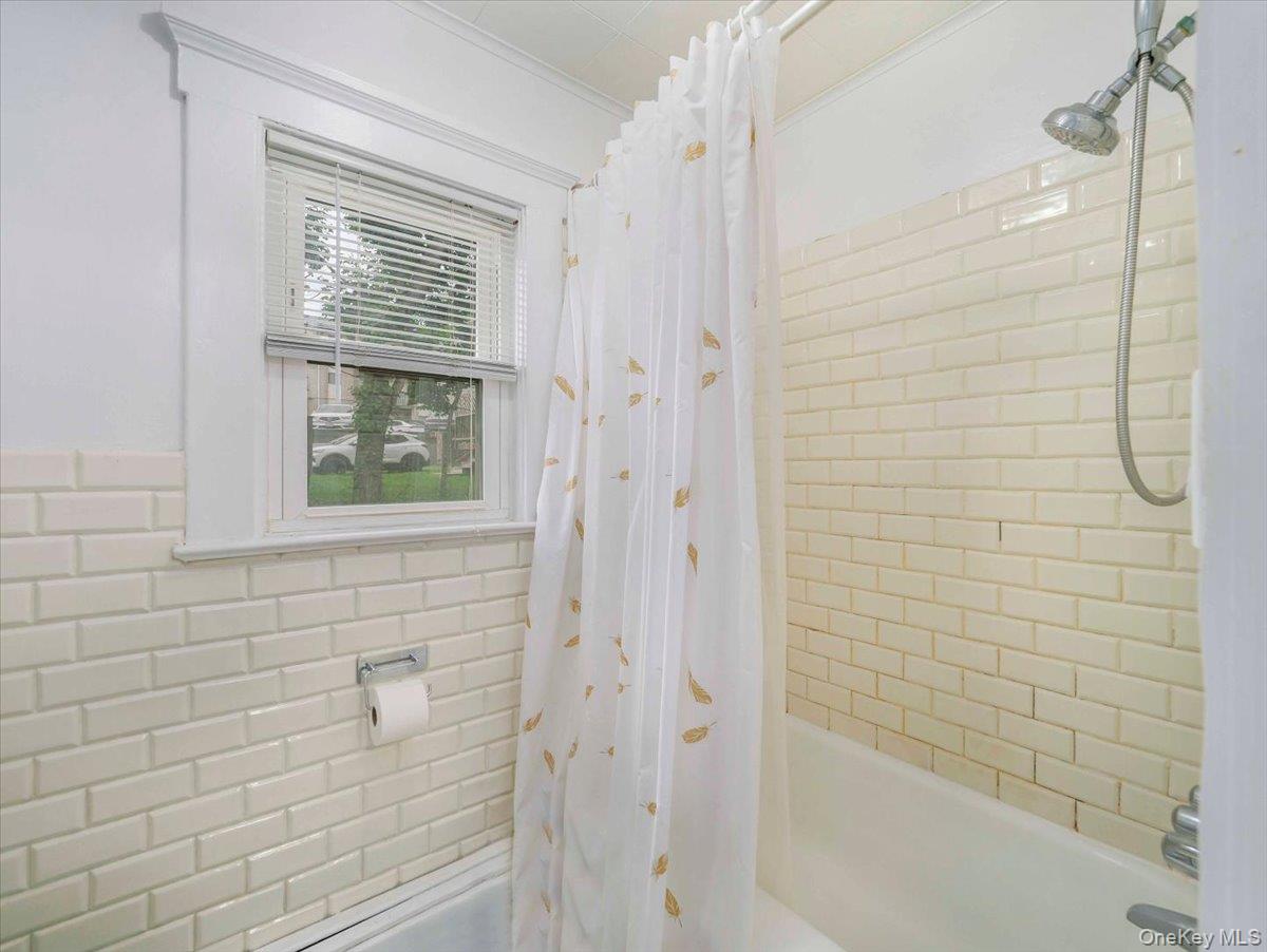 92 N Highland Avenue Property Photo 23