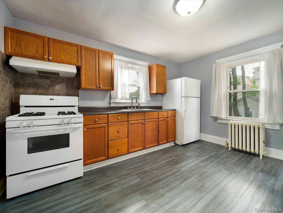 92 N Highland Avenue Property Photo 33
