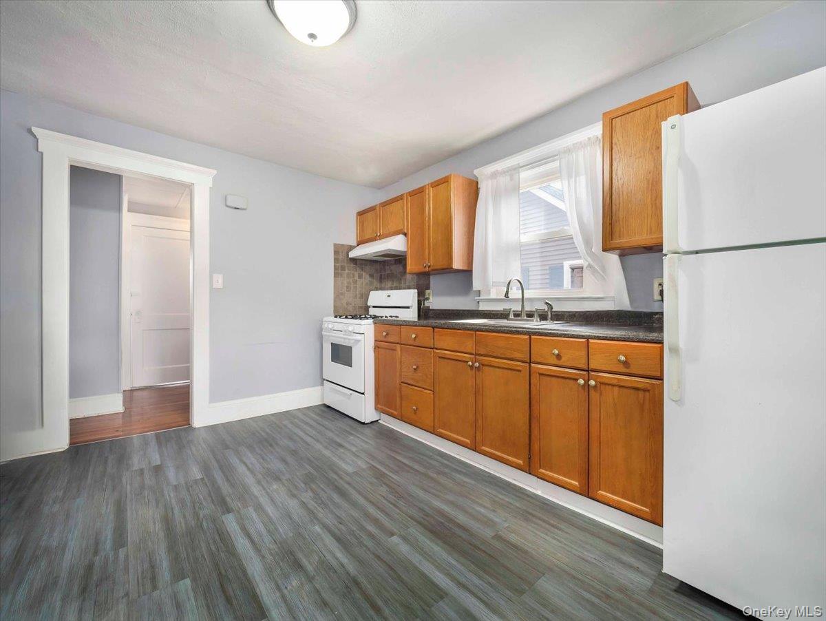 92 N Highland Avenue Property Photo 34