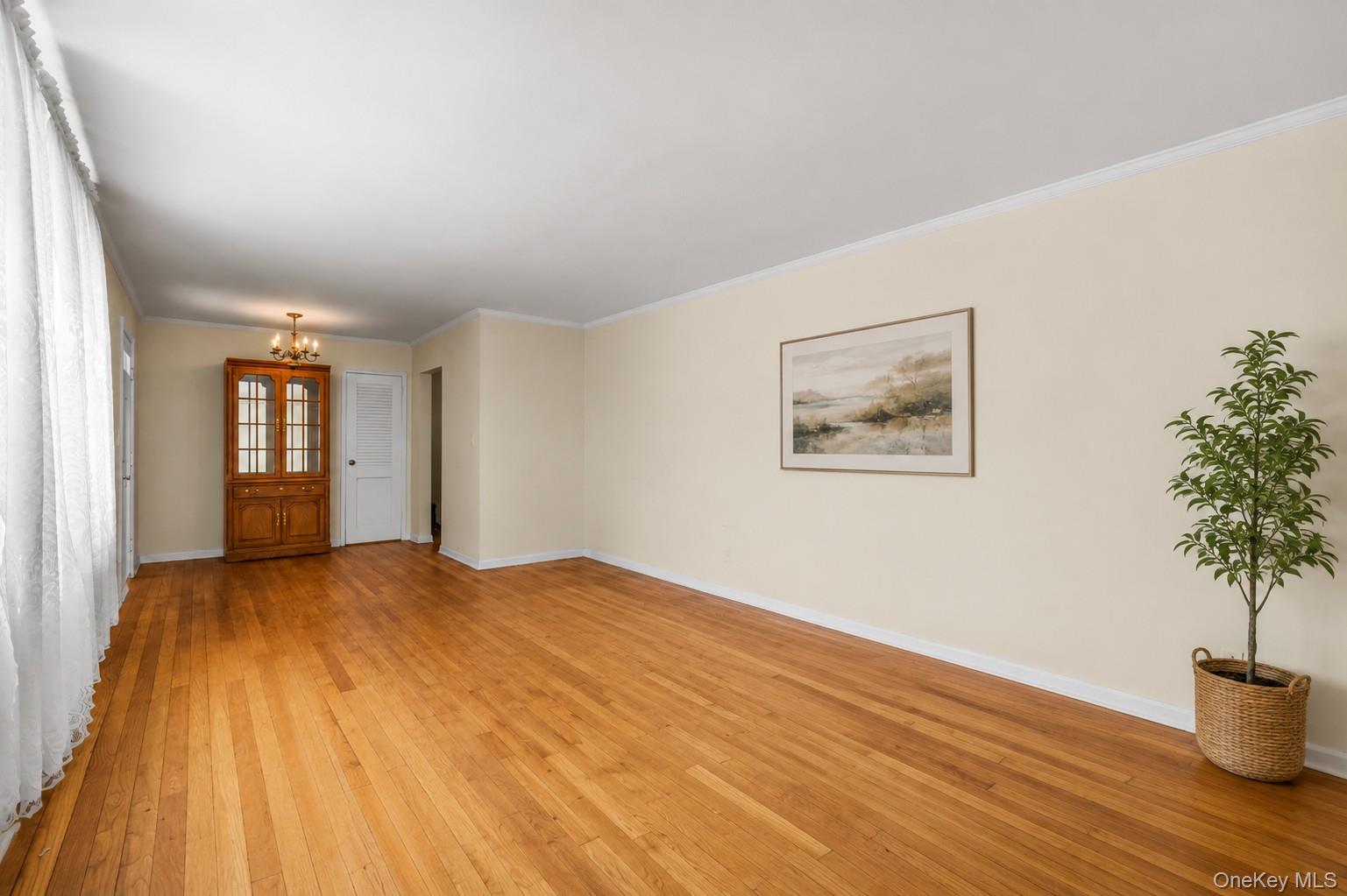 17 Robins Crescent 17 Property Photo 5