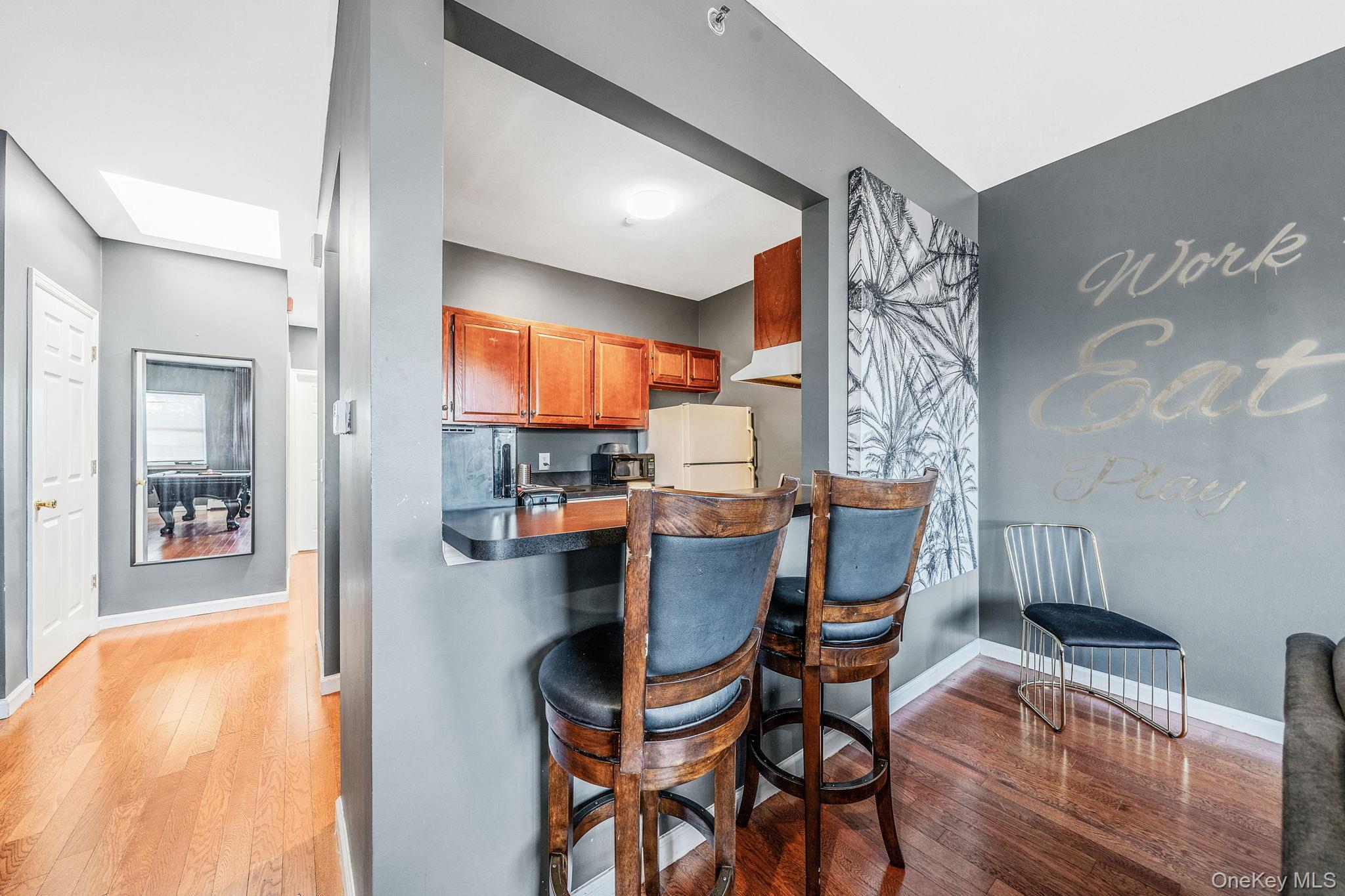821 Prospect Avenue Property Photo 4