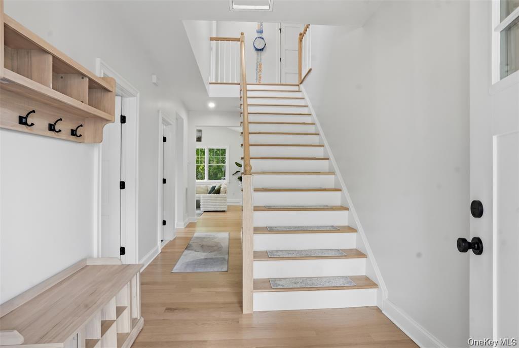 33 Howland Avenue Property Photo 4