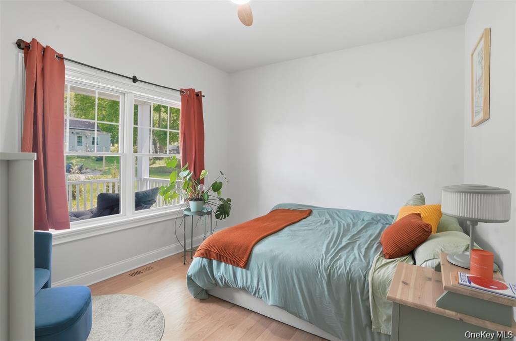 33 Howland Avenue Property Photo 13