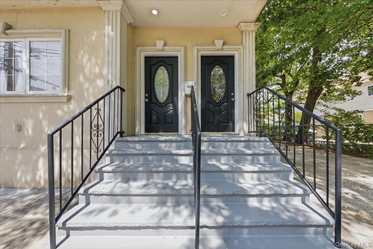 14537 105th Avenue Property Photo 5