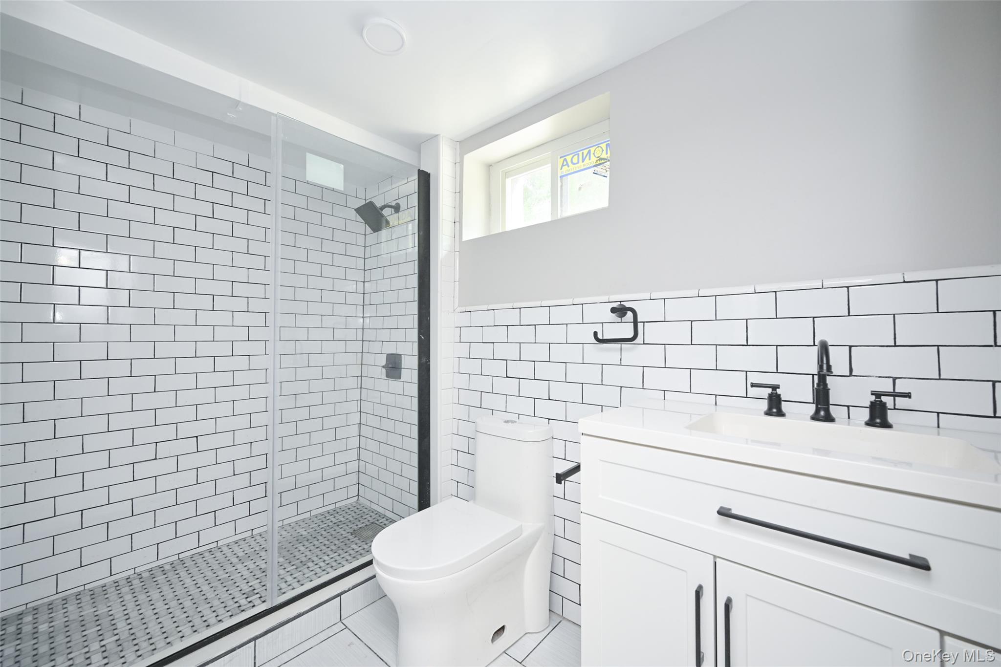 13-15 143rd Street Property Photo 24