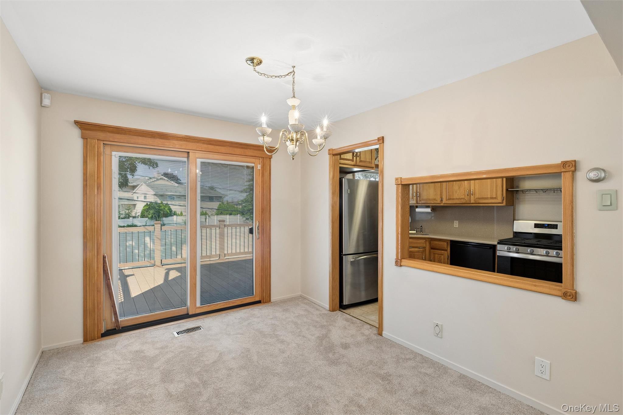 52 Narcissus Avenue Property Photo 9