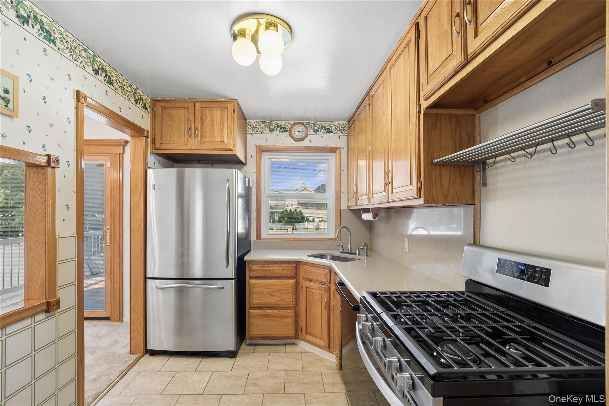 52 Narcissus Avenue Property Photo 10