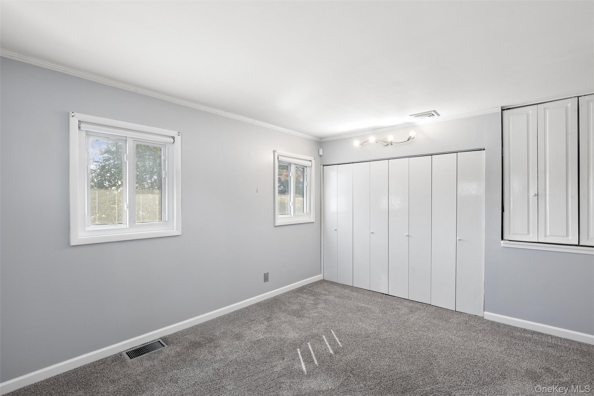 52 Narcissus Avenue Property Photo 13