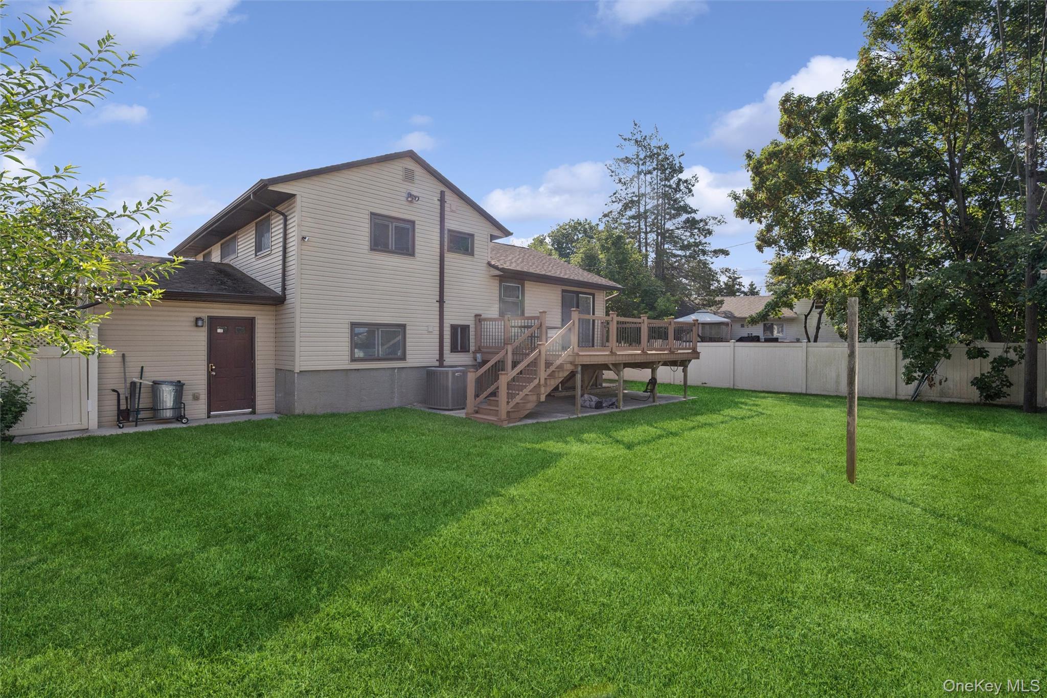 52 Narcissus Avenue Property Photo 20