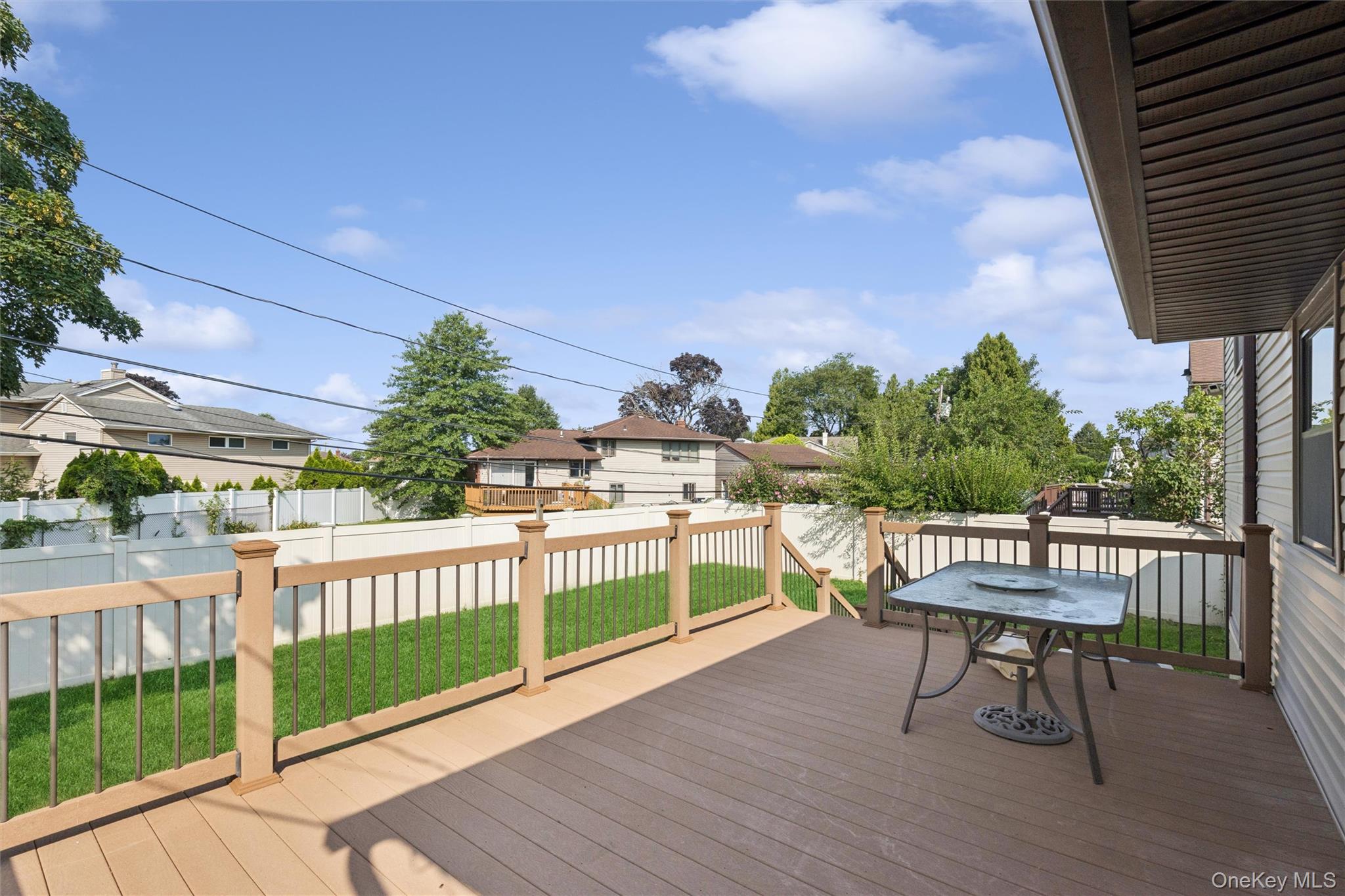 52 Narcissus Avenue Property Photo 21