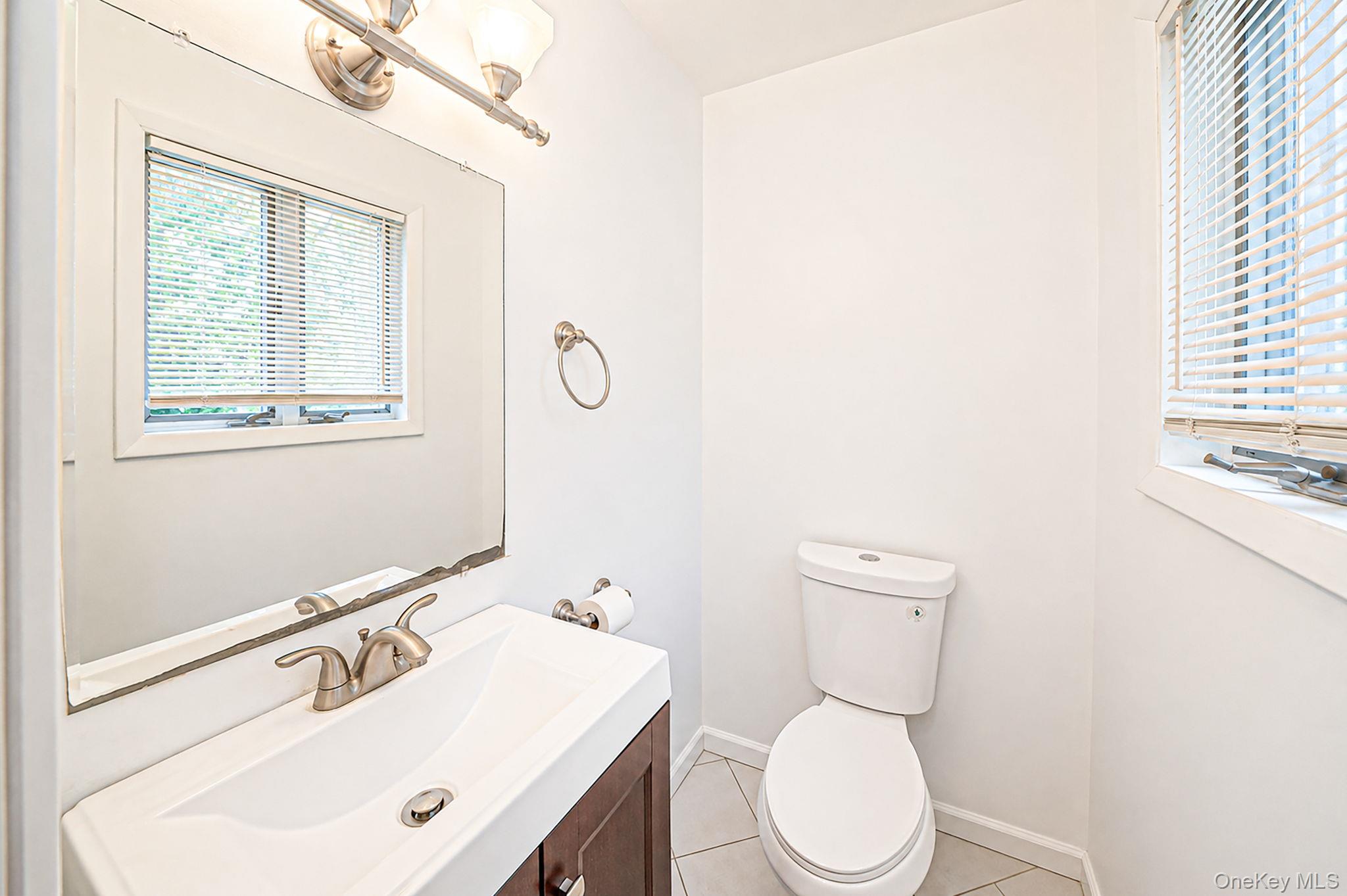 35 E 6th Street Property Photo 11