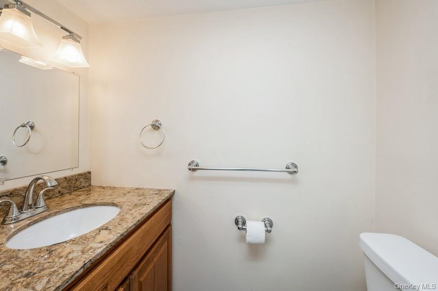 83 Krystal Drive Property Photo 8