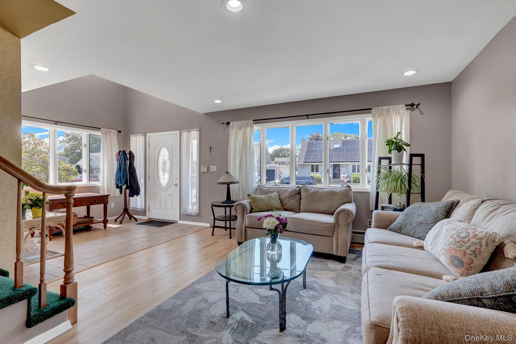 91 Charles Avenue Property Photo 3