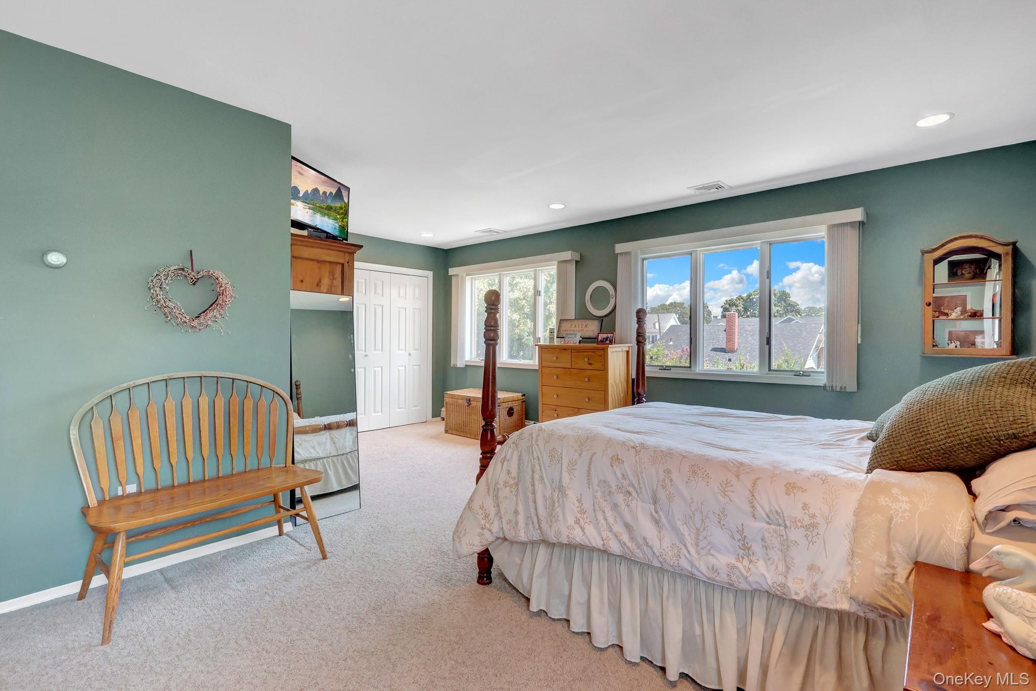 91 Charles Avenue Property Photo 17
