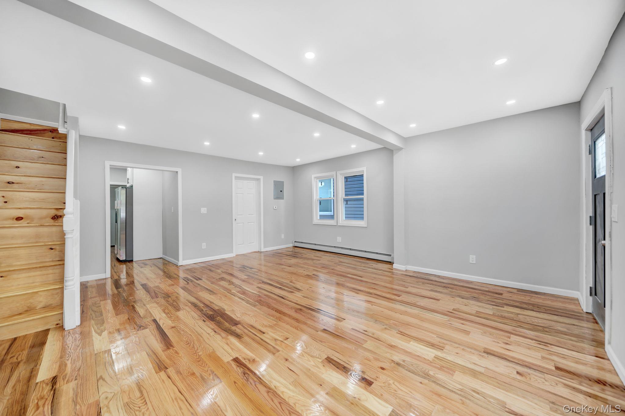 3004 La Salle Avenue Property Photo 6
