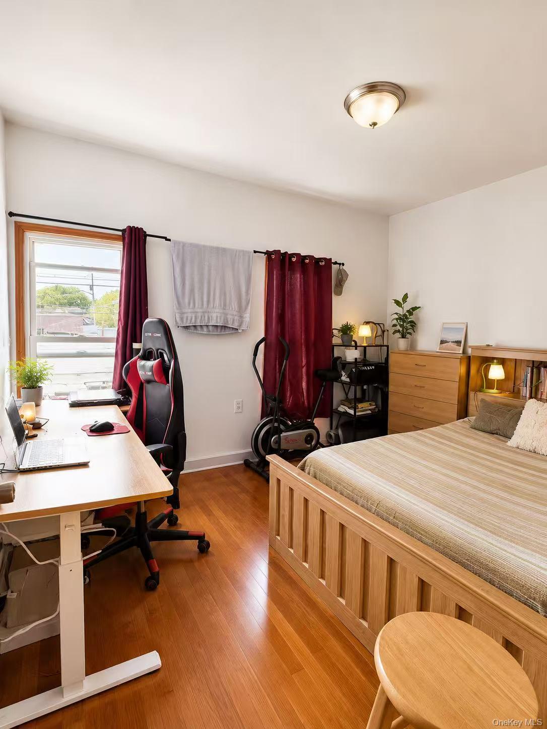 71 Center Street Property Photo 8