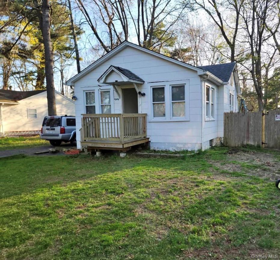 80 Magnolia Drive Property Photo 1