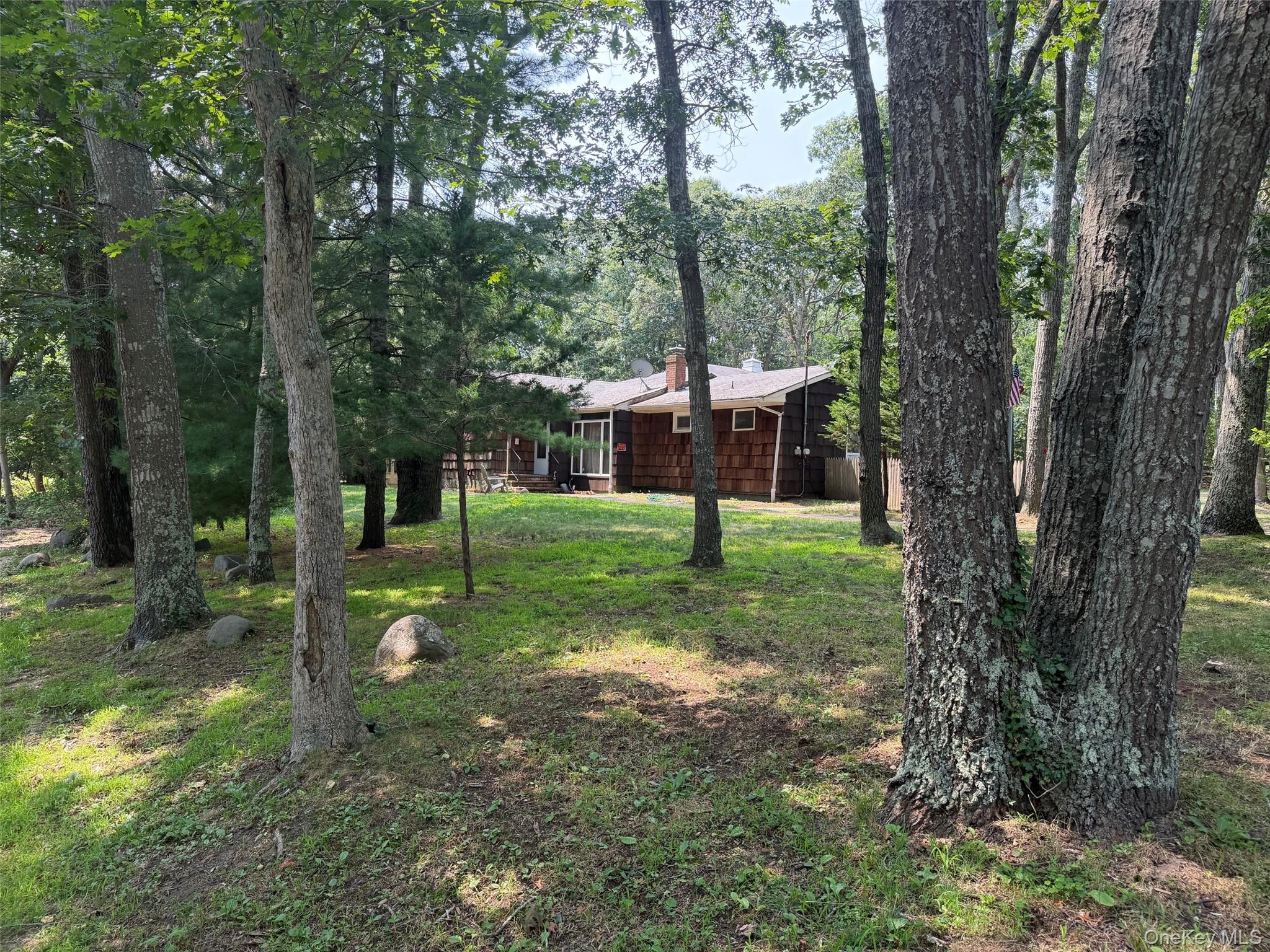 25 Columbia Avenue Property Photo 1