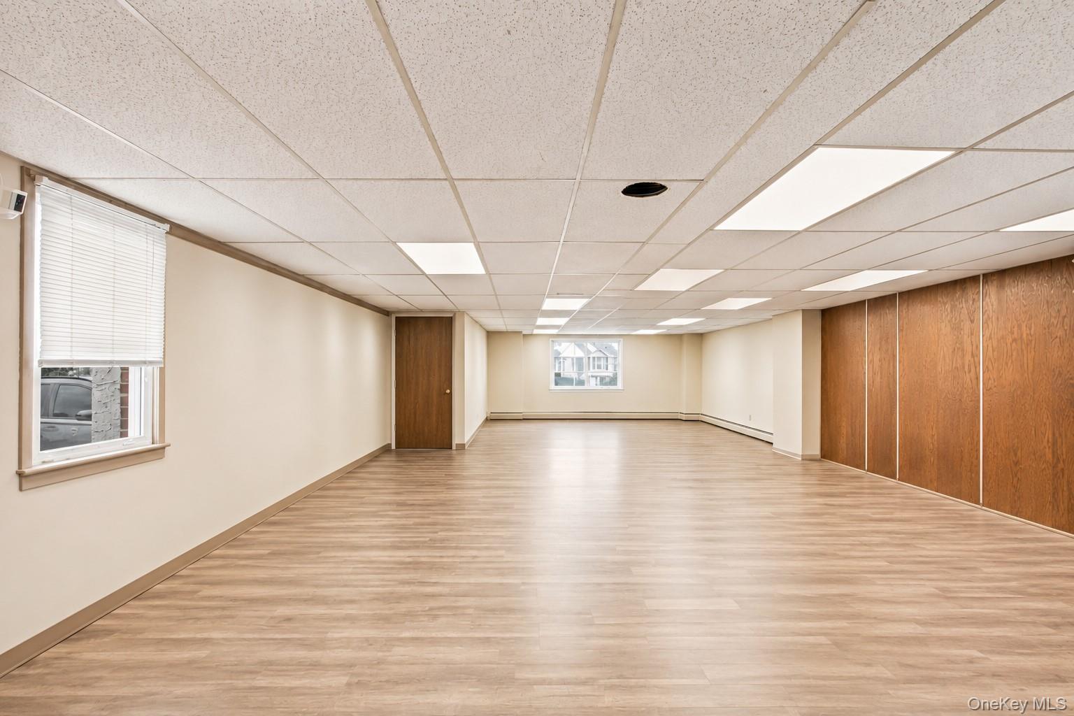 152 Railroad Street Property Photo 11
