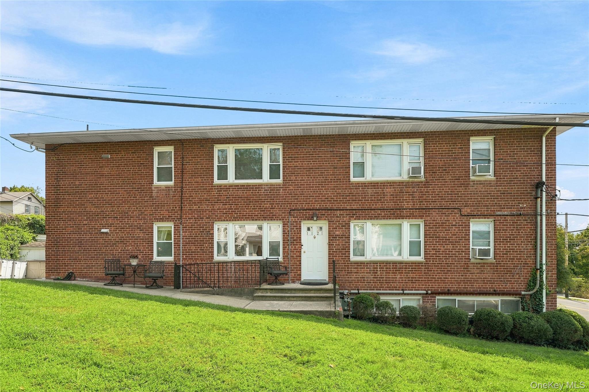 184 Purchase Street 1-1 Property Photo 3