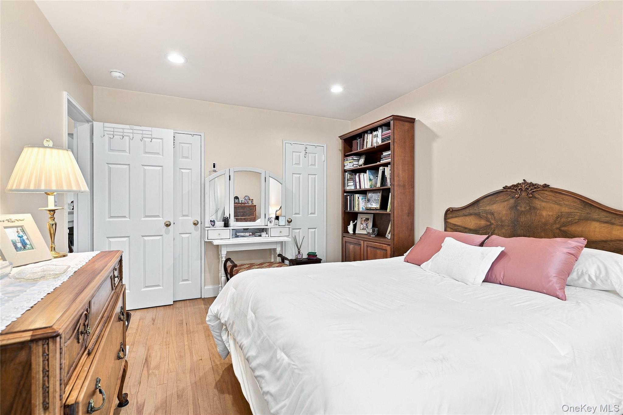 184 Purchase Street 1-1 Property Photo 12