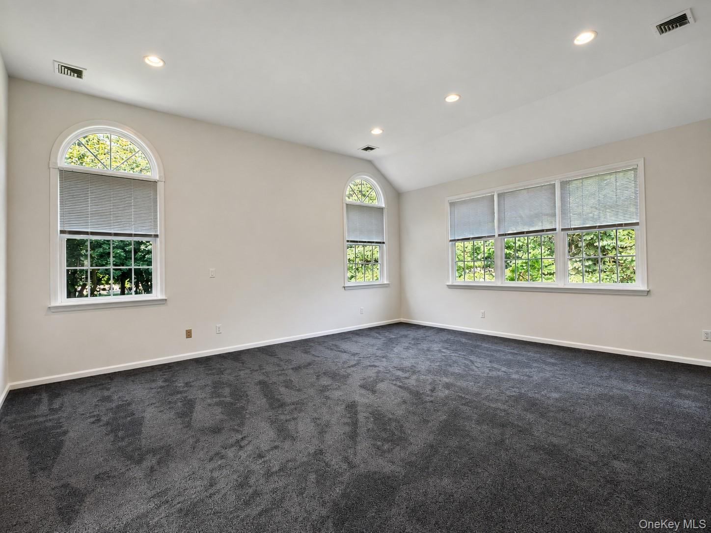 61 Shore Road B Property Photo 28