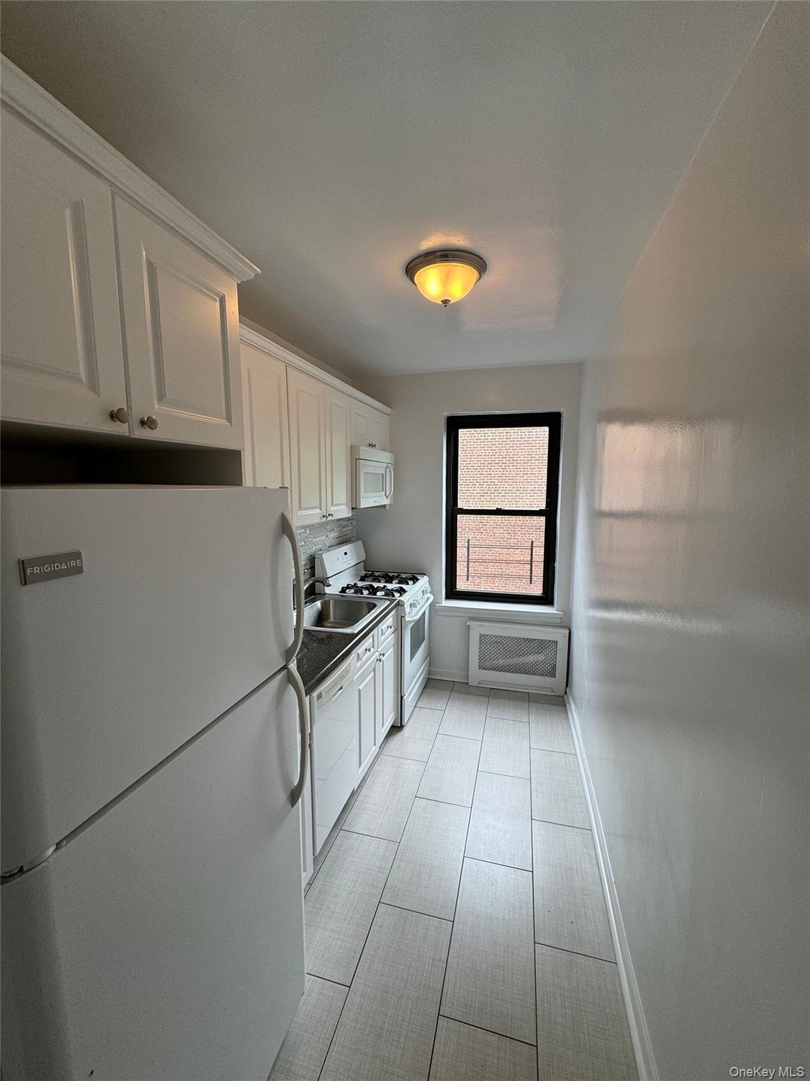 65 Old Mamaroneck Road 4r Property Photo 4