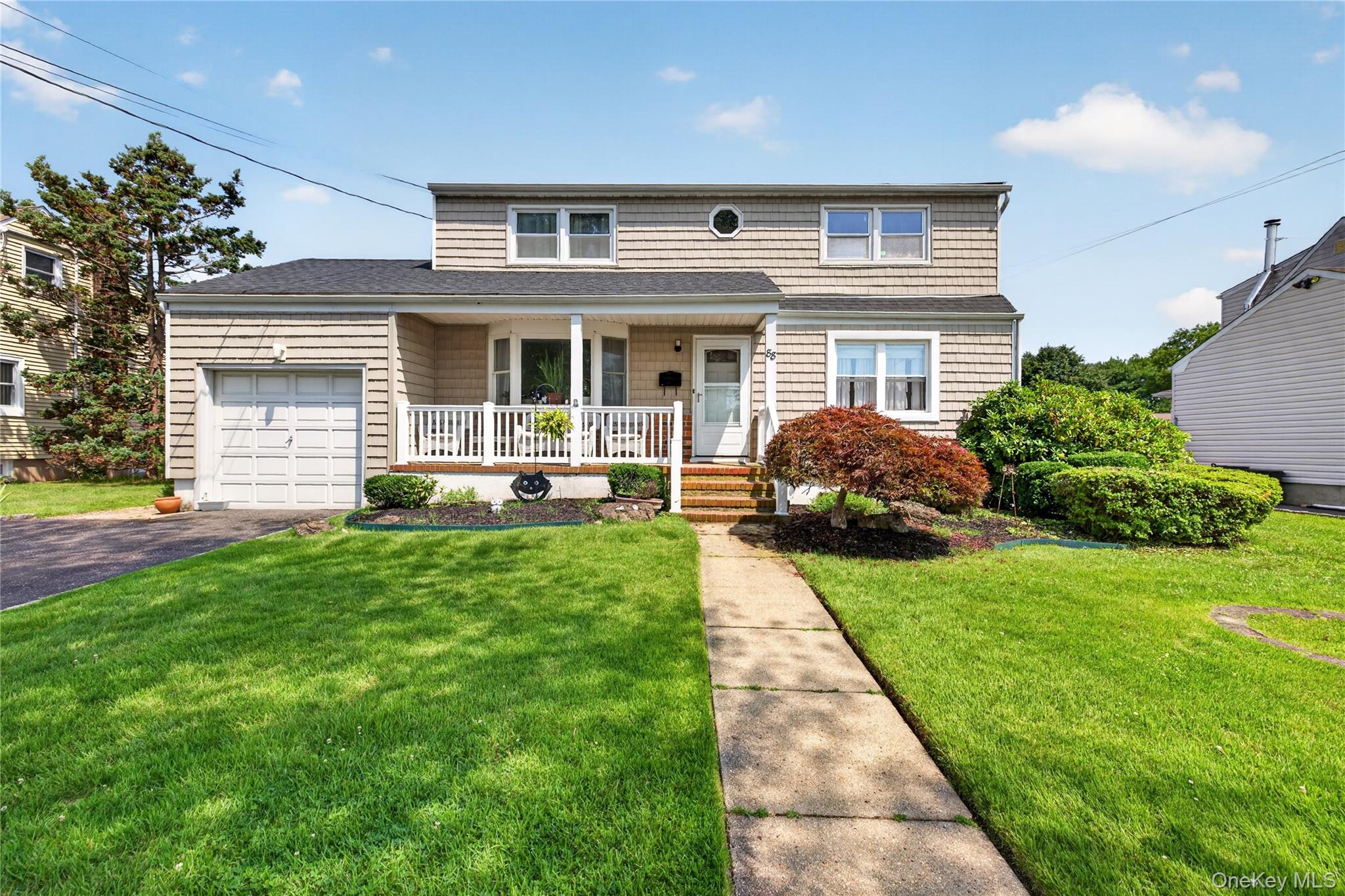 88 Crestwood Boulevard Property Photo 1